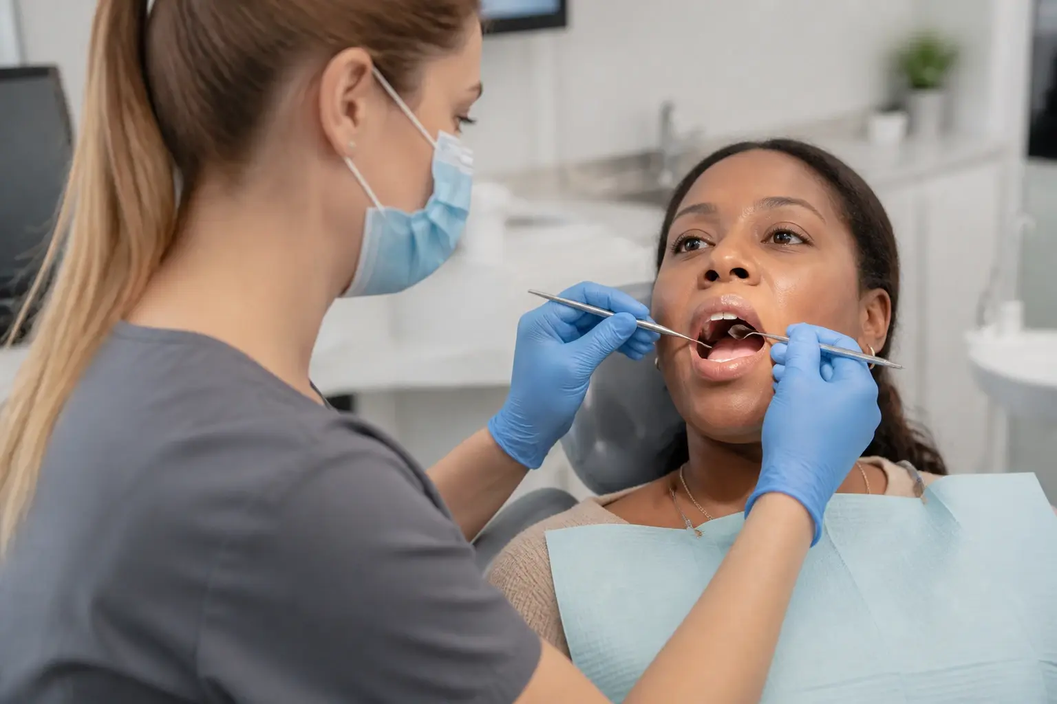 What is an oral cancer screening? hero background photograph