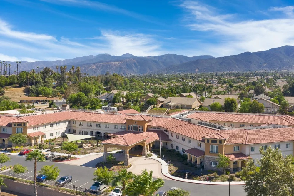 Top 5 Periodontists in Corona CA