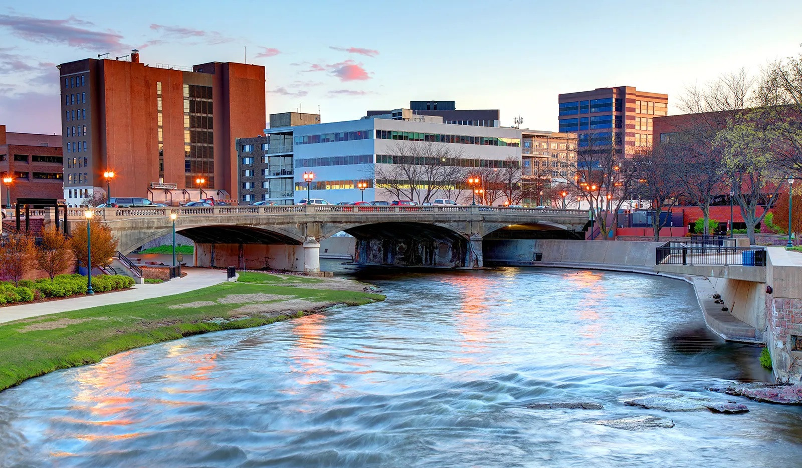 Top 5 Cosmetic Dentists in Sioux Falls SD