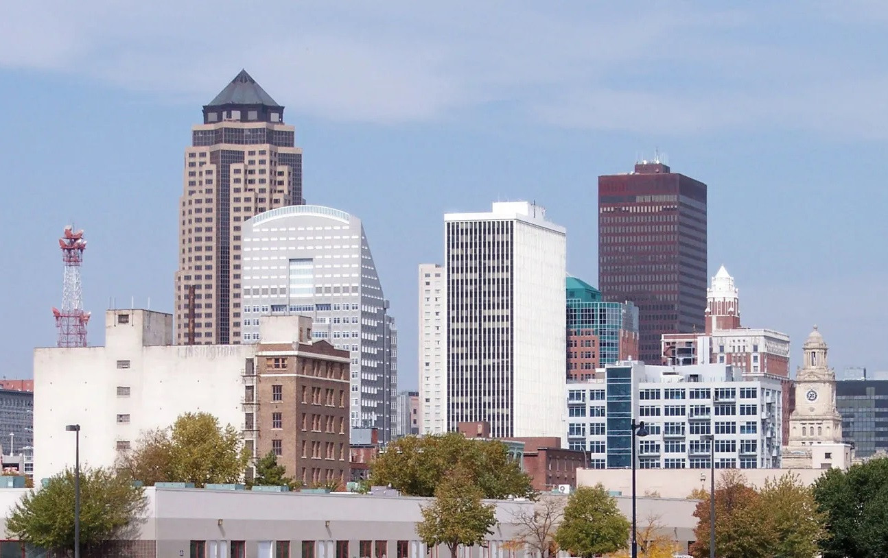 Top 5 Periodontists in Des Moines IA