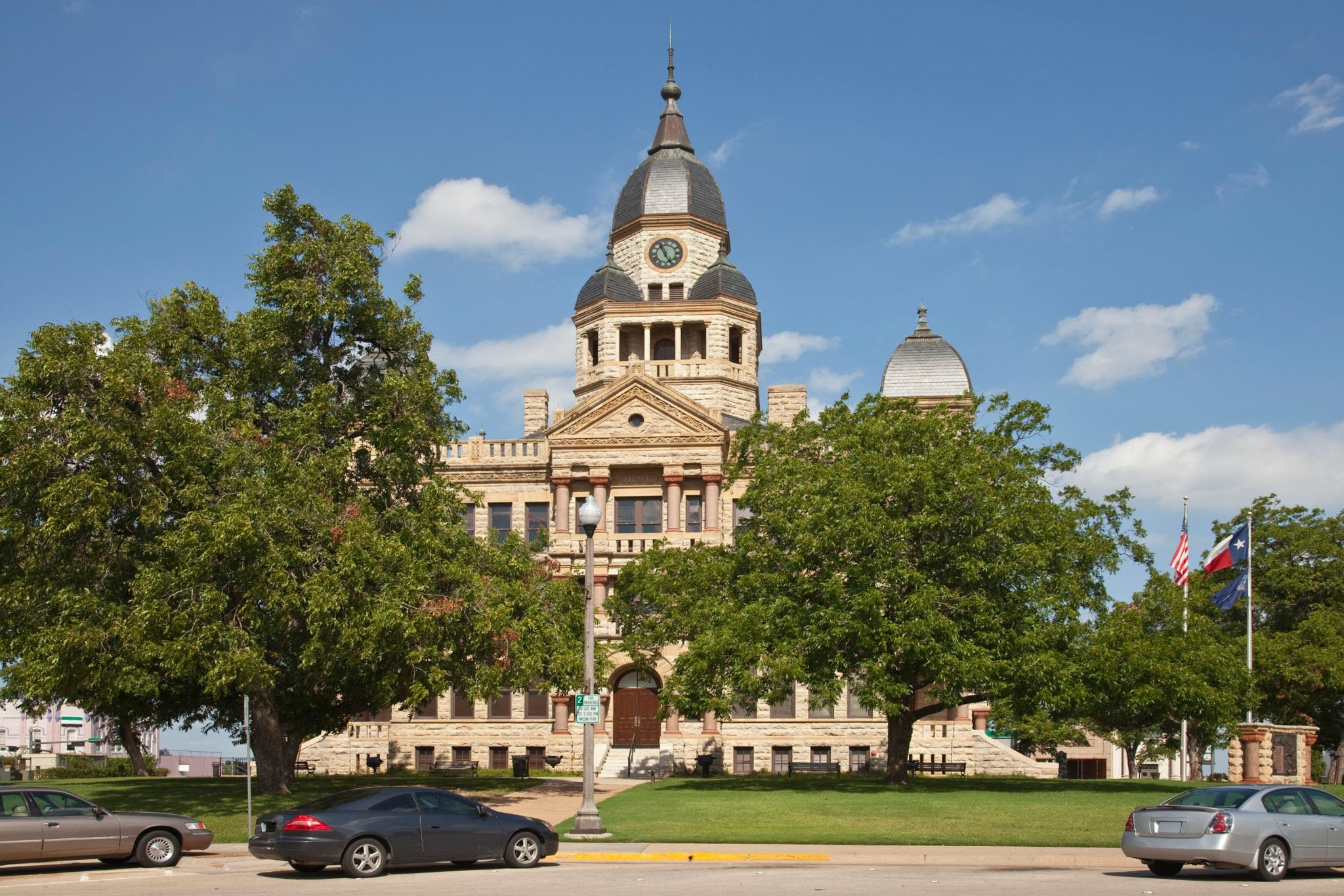 Top 5 Cosmetic Dentists in Denton TX