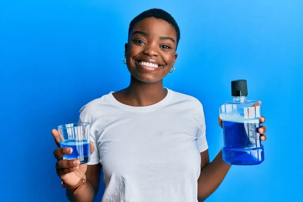 Top 10 Mouthwashes & Rinses for Your Mouth and Teeth
