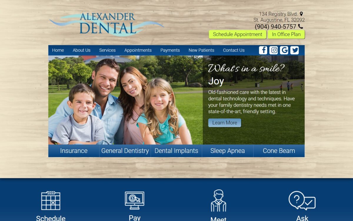 alexanderdental.com screenshot