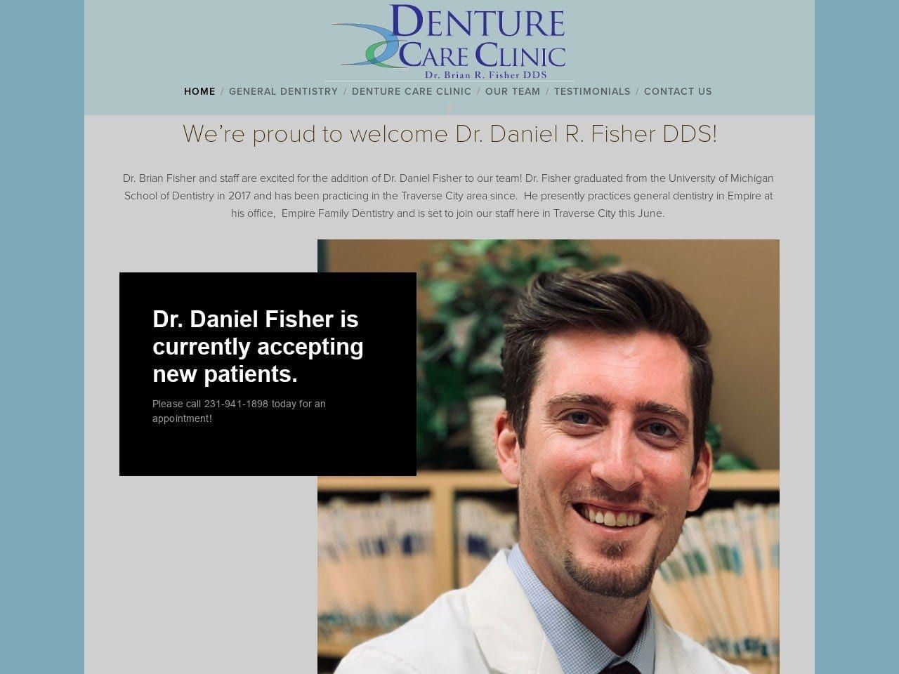 Denture Care Clinic PC Website Screenshot from denturecareclinicoftraversecity.com