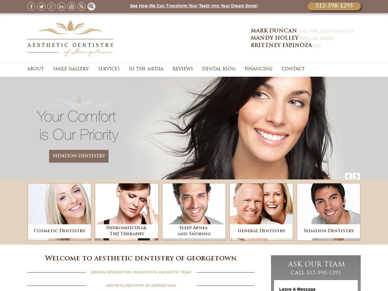 Aesthetic Dentist Website Screenshot from mandyholleydds.com