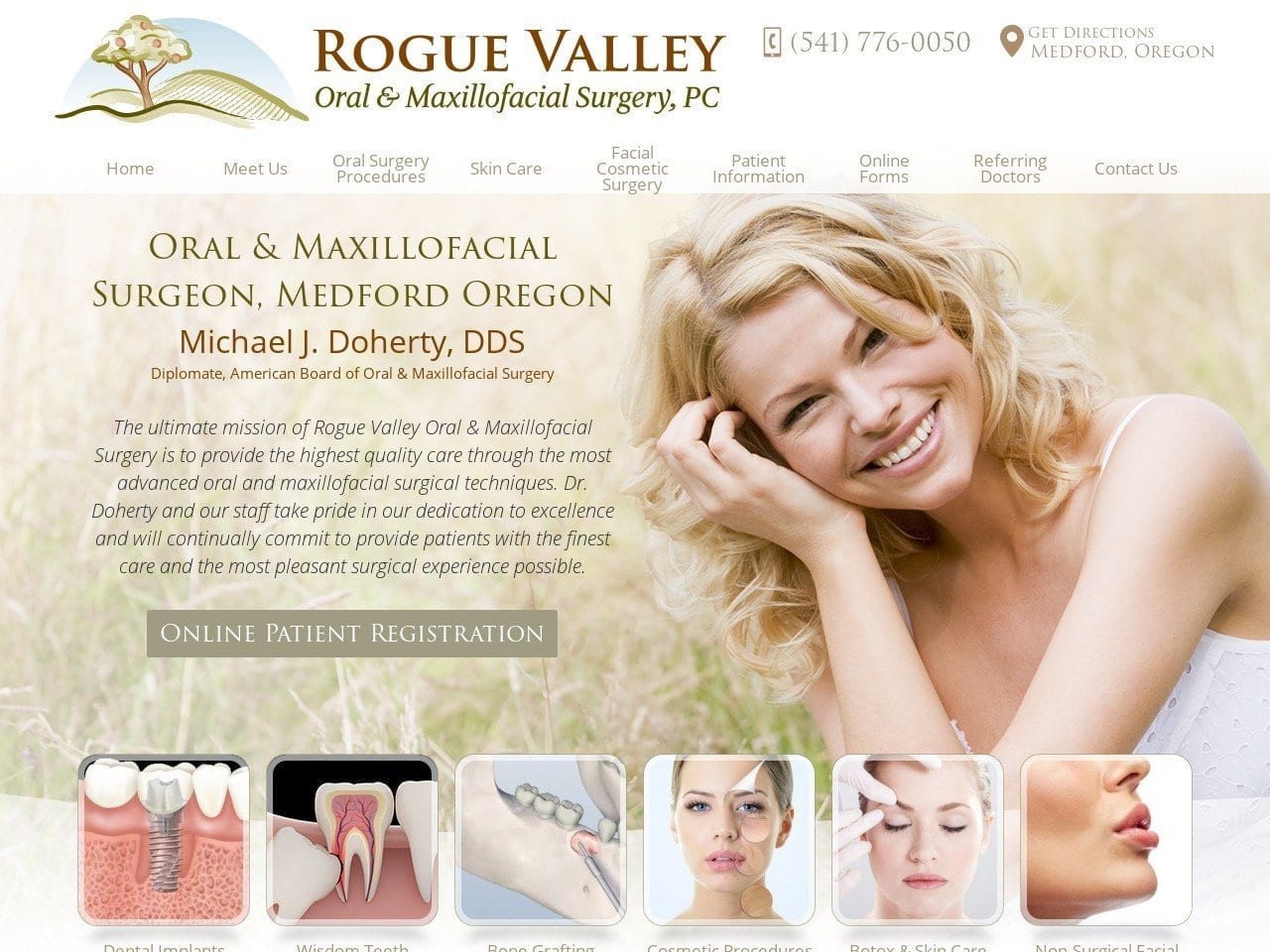 Rouge Valley Oral Dentist Website Screenshot from roguevalleyoms.com