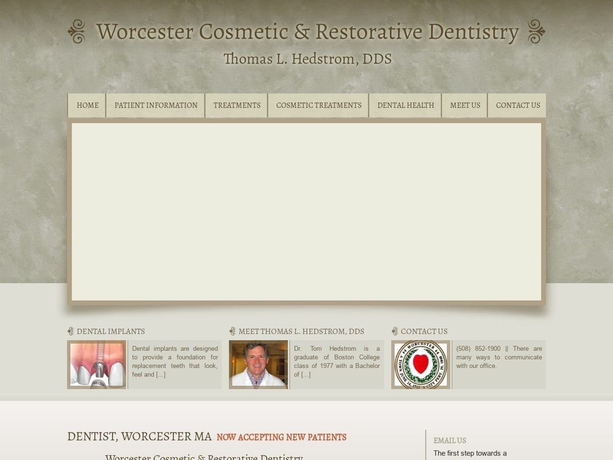 Worcester Cosmetic & Rstrtv Hedstrom Thomas L DDS Website Screenshot from worcestercrd.com