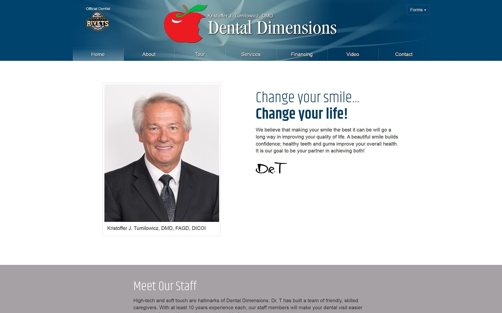 The screenshot of dental dimensions at edgebrook dentaldimensions. Com dr. Kristoffer j. Tumilowicz website