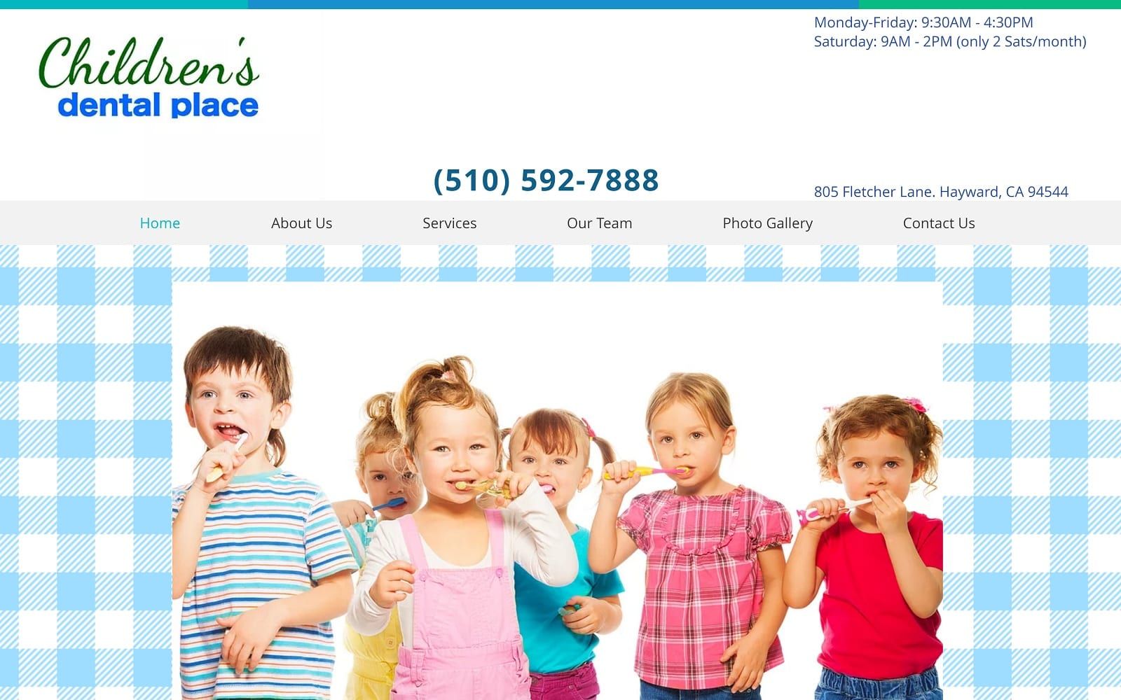 The screenshot of children's dental place childrensdentalhayward. Com website