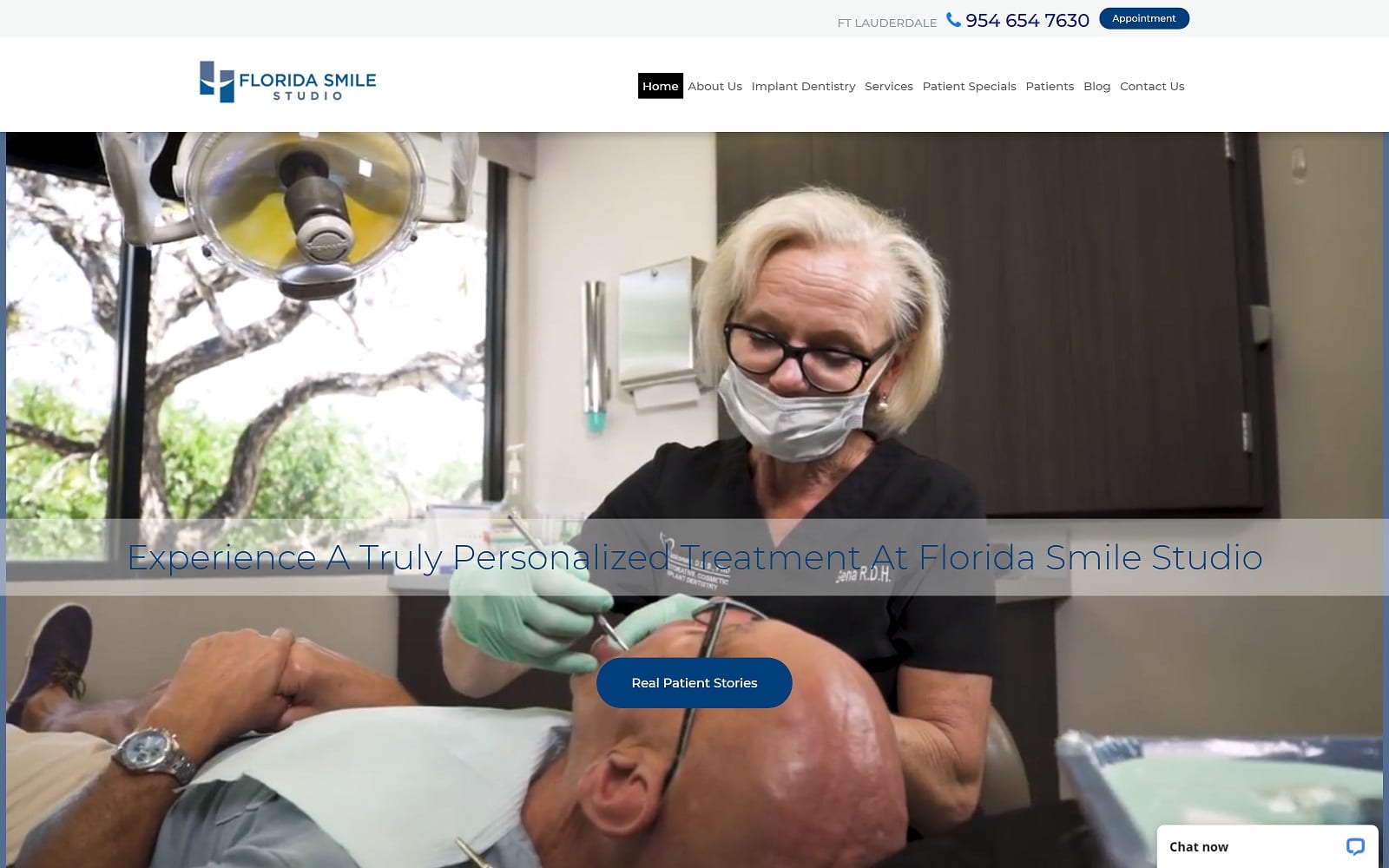 The screenshot of florida smile studio floridasmilestudio. Com website