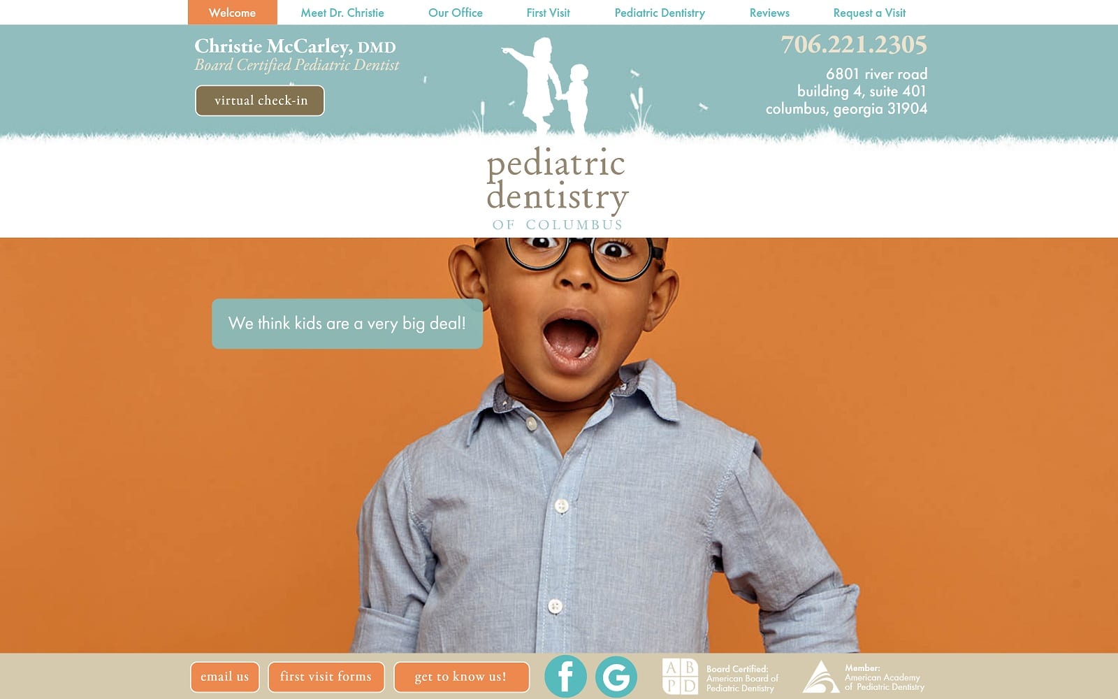 The screenshot of pediatric dentistry of columbus pediatricdentistryofcolumbus. Com dr. Christie mccarley