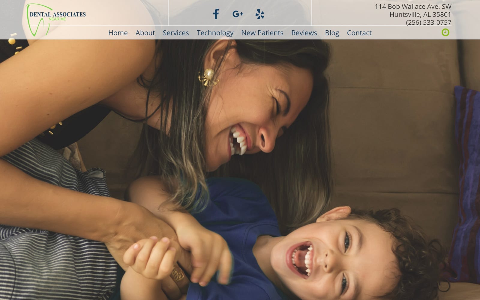 The screenshot of children's dentistry of huntsville huntsville. Dentalassociatesnearme. Com website