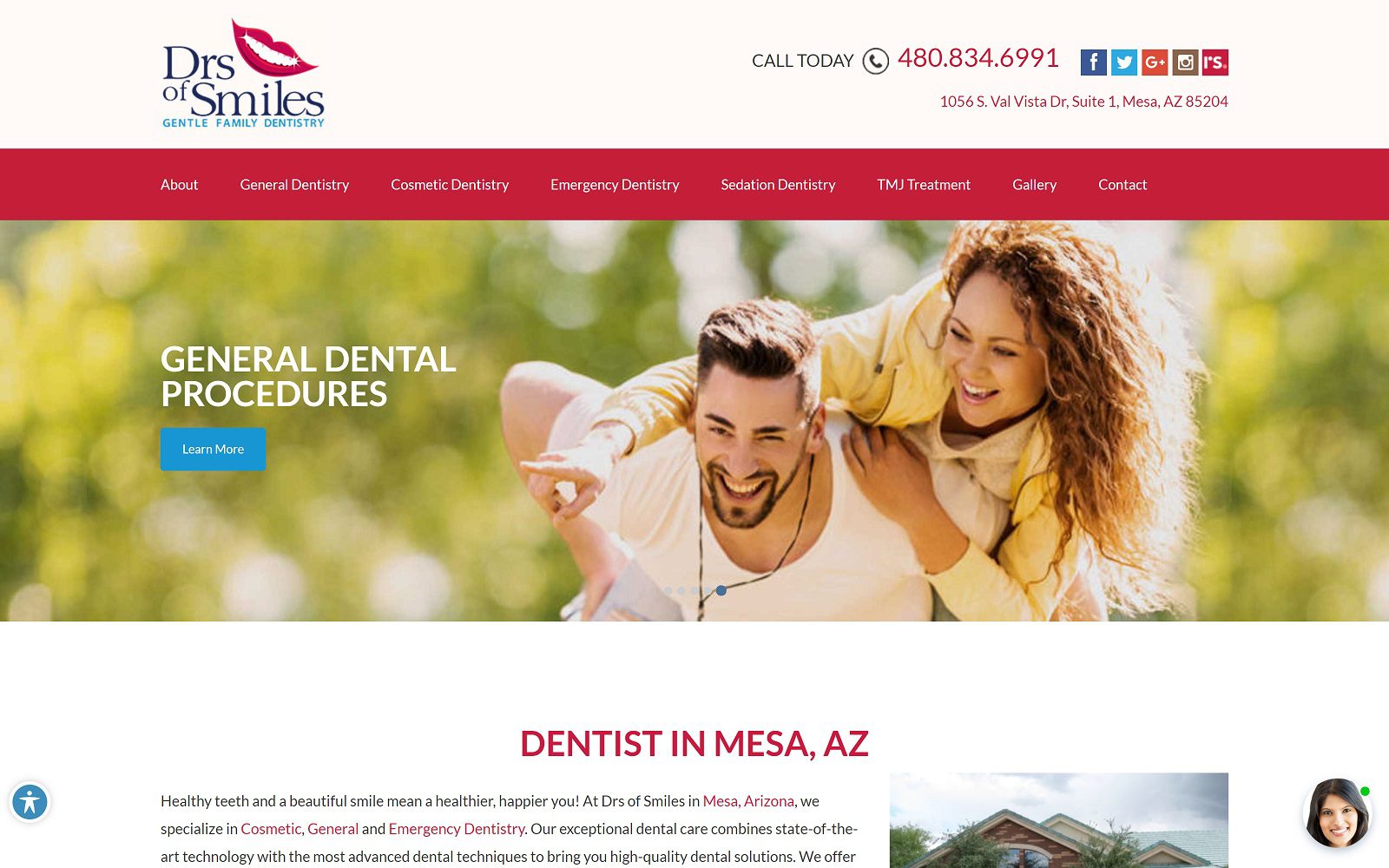 The screenshot of drs of smiles website