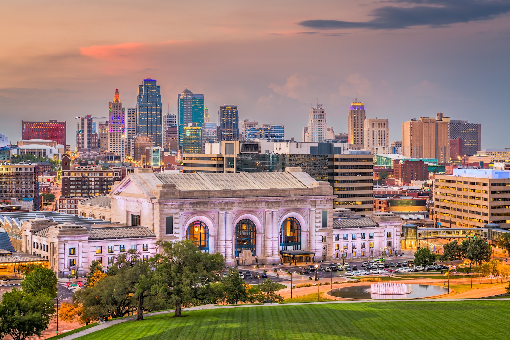 Kansas City, Missouri, USA downtown skyline with Union Station