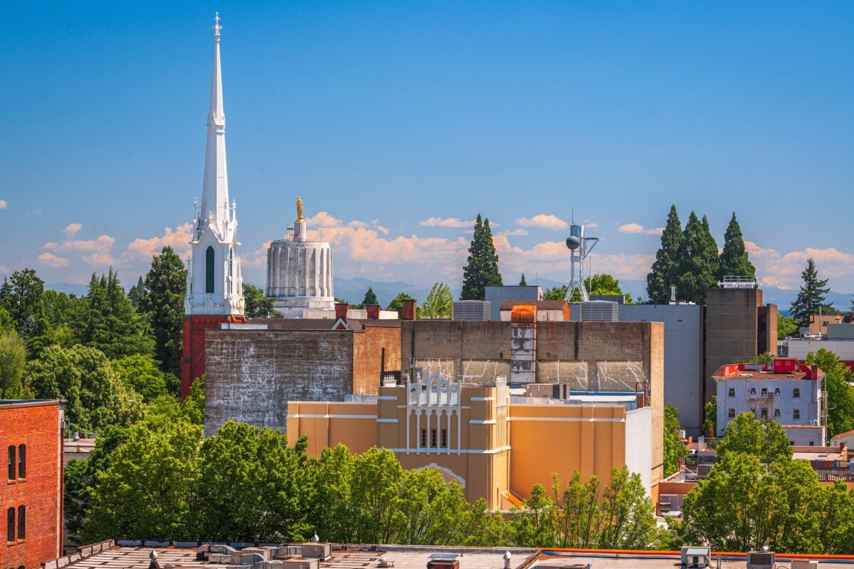 Salem, Oregon, USA Downtown Cityscape