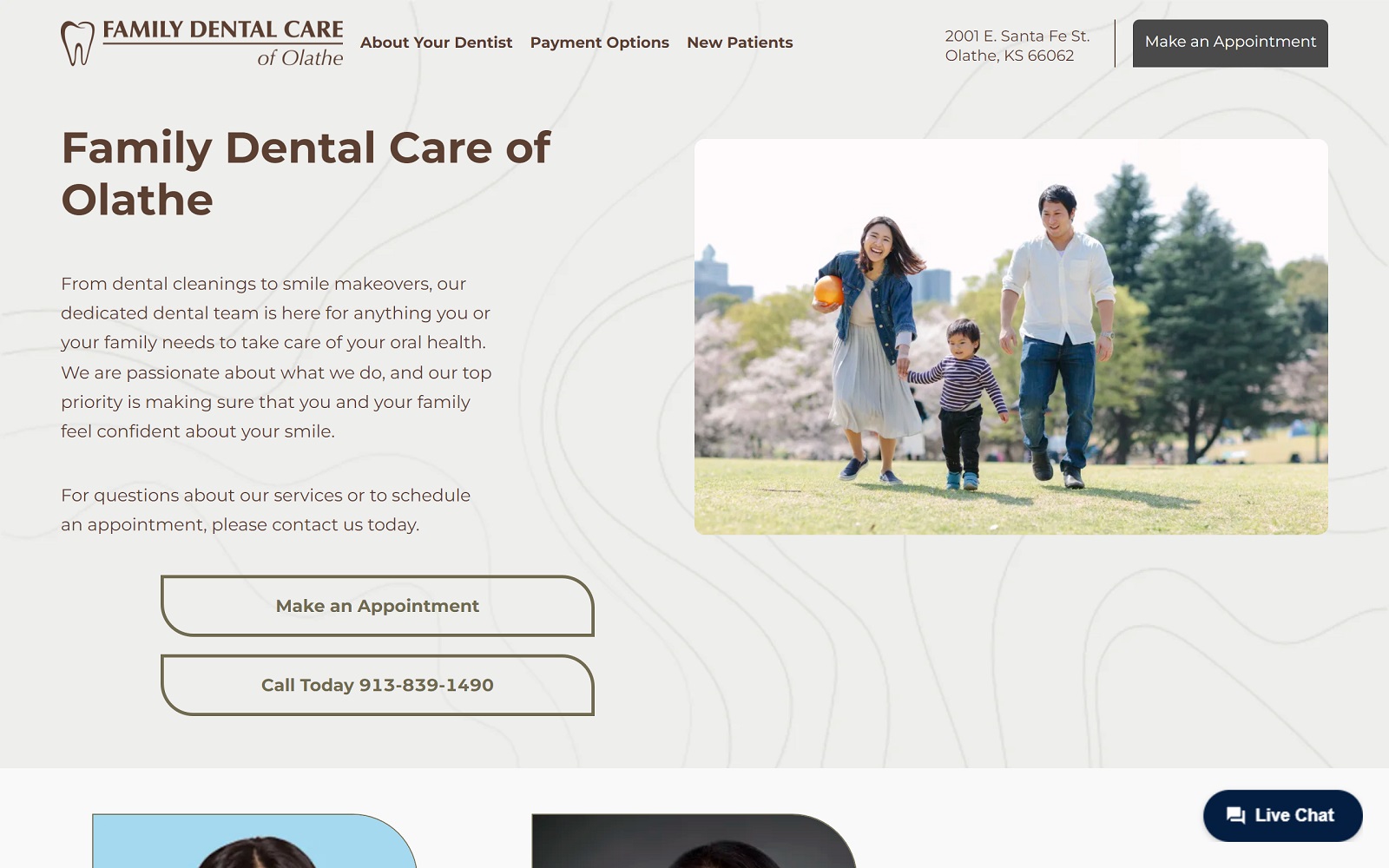 The screenshot of family dental care of olathe familydentalcareofolathe. Com website