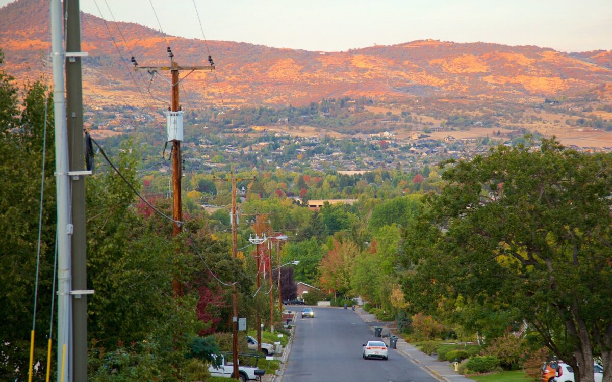 Medford, OR image